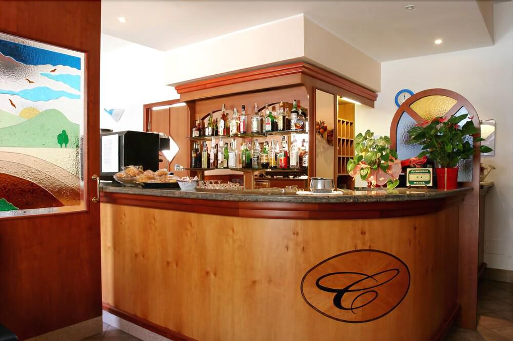 Albergo Carla Pont-Saint-Martin Buitenkant foto