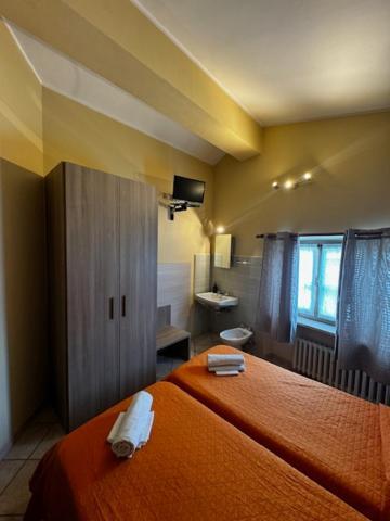 Albergo Carla Pont-Saint-Martin Buitenkant foto
